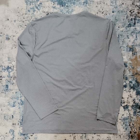Men's Hurley Long Sleeve Moisture Wicking Shirt, Grey, Large, Pre-owned - Picture 9 of 9